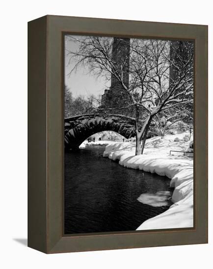 Gapstow Bridge over Pond in Central Park After Snowstorm-Alfred Eisenstaedt-Framed Premier Image Canvas