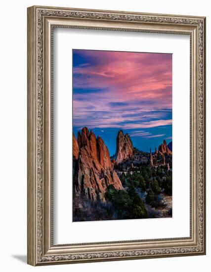 GARDEN OF THE GODS, COLOARDO SPRINGS, CO, USA - a National Natural Landmark features Sedimentary...-null-Framed Photographic Print