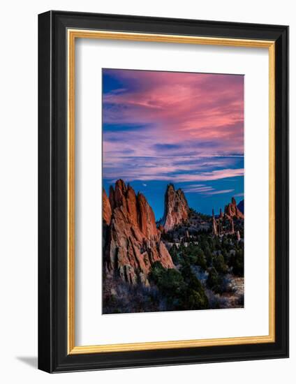 GARDEN OF THE GODS, COLOARDO SPRINGS, CO, USA - a National Natural Landmark features Sedimentary...-null-Framed Photographic Print