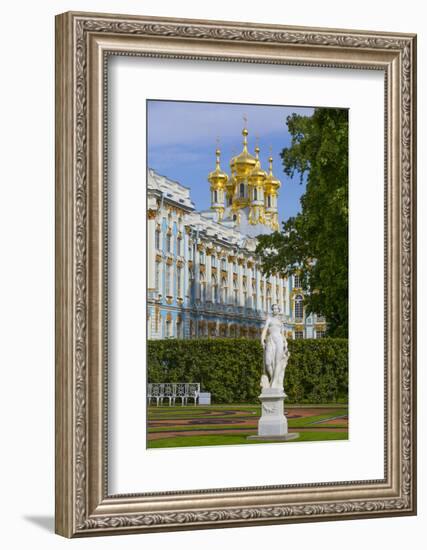 Garden statue, Catherine Palace in the background, Tsarskoe Selo, Pushkin, UNESCO World Heritage Si-Richard Maschmeyer-Framed Photographic Print