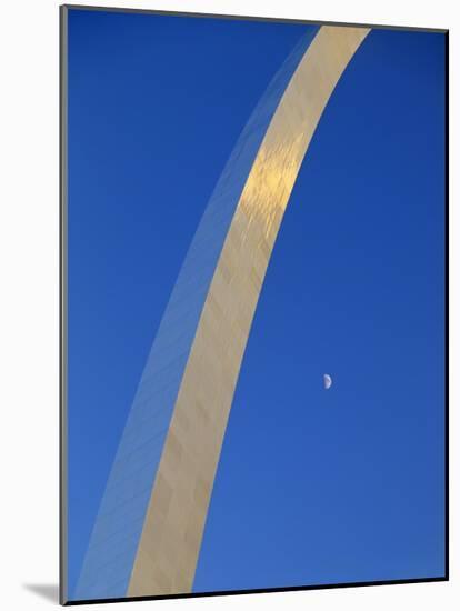 Gateway Arch at Dusk, Jefferson National Expansion Memorial, St. Louis, Missouri, USA-Scott T^ Smith-Mounted Photographic Print