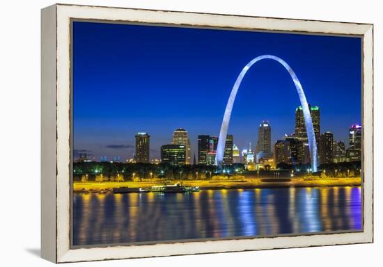 Gateway Horizontal-Galloimages Online-Framed Premier Image Canvas