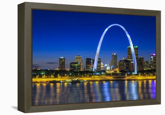 Gateway Horizontal-Galloimages Online-Framed Premier Image Canvas