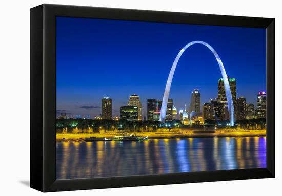 Gateway Horizontal-Galloimages Online-Framed Premier Image Canvas