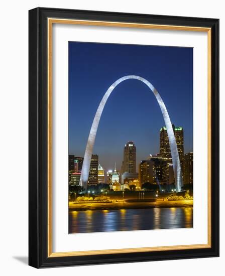 Gateway Vertical-Galloimages Online-Framed Photographic Print