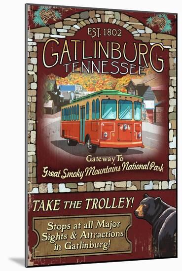 Gatlinburg, Tennessee - Trolley-Lantern Press-Mounted Art Print