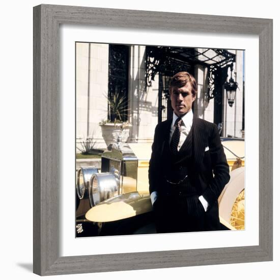 Gatsby le Magnifique THE GREAT GATSBY by Jack Clayton with Robert Redford, 1974 (photo)-null-Framed Photo