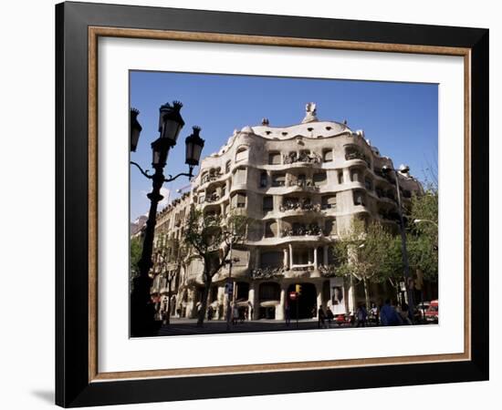 Gaudi's Casa Mila (La Pedrera), Barcelona, Catalonia, Spain-Peter Higgins-Framed Photographic Print