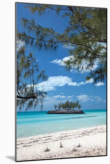 Gaulding Cay Island-Larry Malvin-Mounted Photographic Print