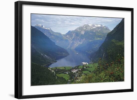 Photographic Print, , large