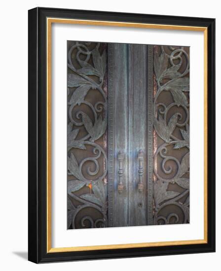 Gedoo-Jim Crotty-Framed Photographic Print