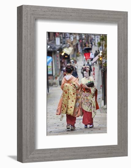 Geisha, Kyoto, Japan-Peter Adams-Framed Photographic Print