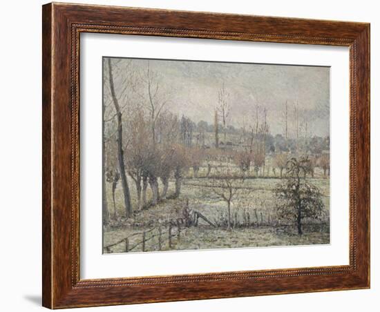 Gelée blanche, matin, dit aussi Effet de neige à Eragny-Camille Pissarro-Framed Giclee Print