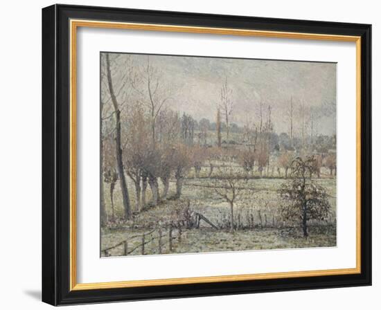 Gelée blanche, matin, dit aussi Effet de neige à Eragny-Camille Pissarro-Framed Giclee Print