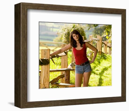 Gemma Arterton - Tamara Drewe-null-Framed Photo