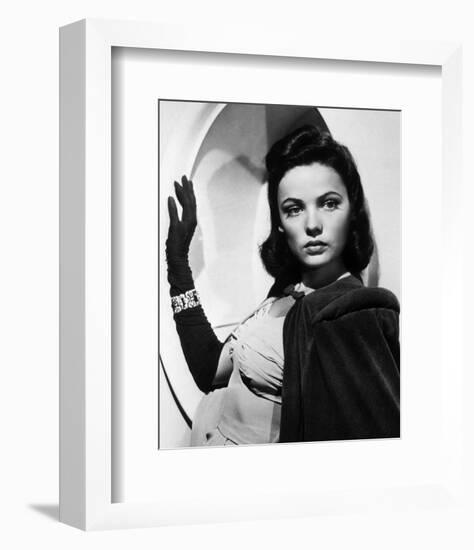 Gene Tierney-null-Framed Photo