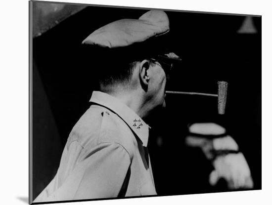 General Douglas Macarthur Smoking His Corn Cob Pipe-null-Mounted Photographic Print