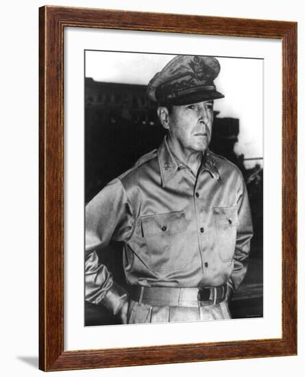 General Douglas Macarthur-null-Framed Photo