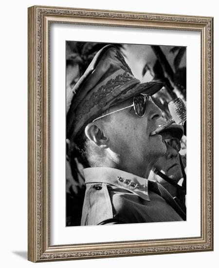 General Douglas Macarthur-null-Framed Photo