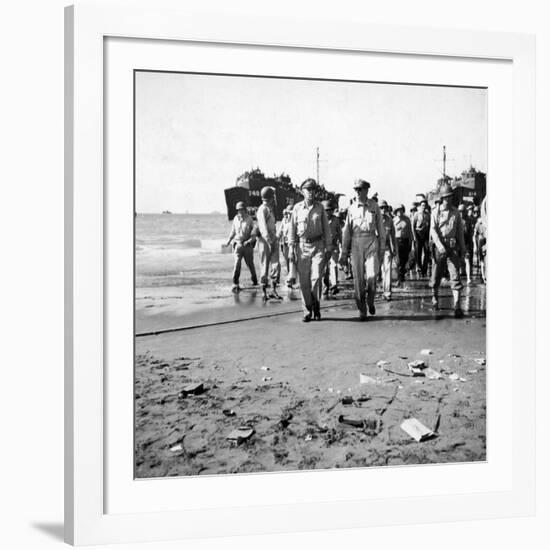 General MacArthur Coming Ashore, Luzon, Phillipines-Carl Mydans-Framed Premium Photographic Print