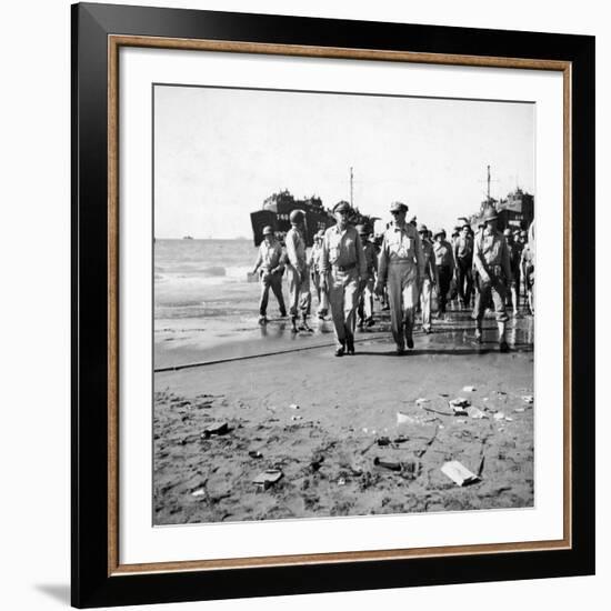 General MacArthur Coming Ashore, Luzon, Phillipines-Carl Mydans-Framed Premium Photographic Print