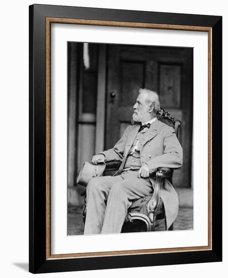 General Robert E. Lee-null-Framed Photo