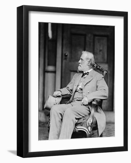 General Robert E. Lee-null-Framed Photo