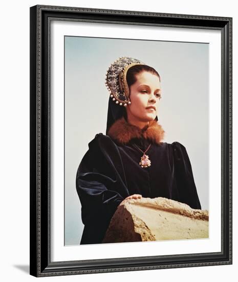 Genevi?ve Bujold - Anne of the Thousand Days-null-Framed Photo