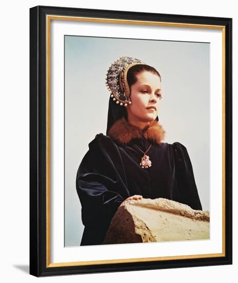 Genevi?ve Bujold - Anne of the Thousand Days-null-Framed Photo