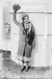 Gertrude Ederle returns home to New York after swimming the Channel, 1926-George Grantham Bain-Framed Photographic Print