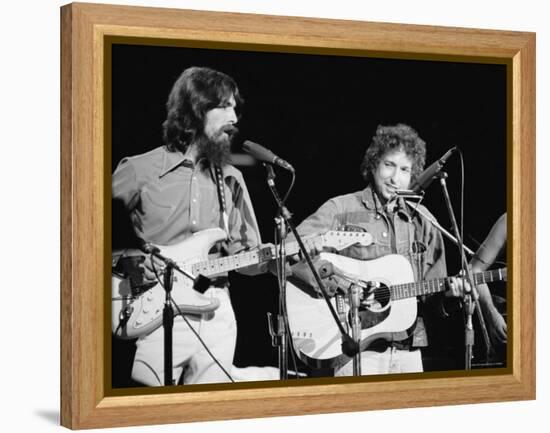 George Harrison and Bob Dylan during the Concert for Bangladesh at Madison Square Garden-Bill Ray-Framed Premier Image Canvas