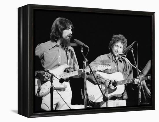 George Harrison and Bob Dylan during the Concert for Bangladesh at Madison Square Garden-Bill Ray-Framed Premier Image Canvas