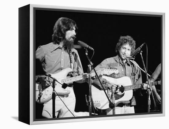 George Harrison and Bob Dylan during the Concert for Bangladesh at Madison Square Garden-Bill Ray-Framed Premier Image Canvas