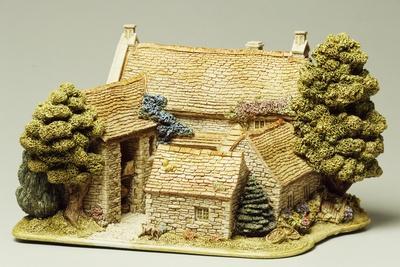 George Inn, Miniature, Ceramic, Lilliput Lane Manufacture