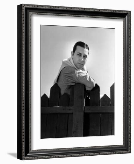 George Raft, 1933-null-Framed Photo