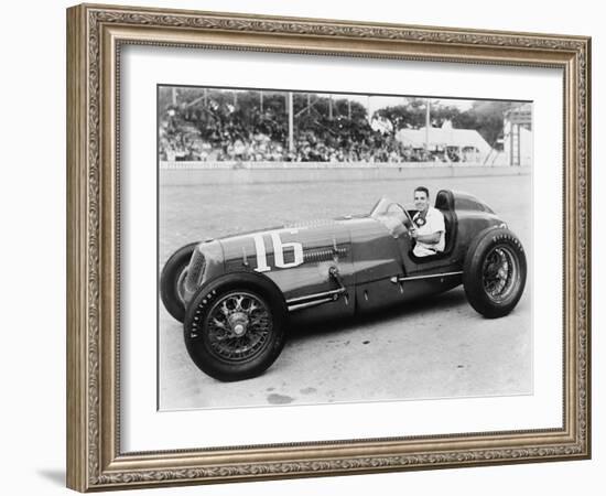 George Robson Was the Winner of the 1946 Indianapolis 500-null-Framed Photo