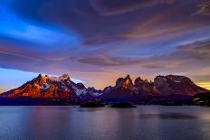 Chile, Torres de Paine, lenticular clouds-George Theodore-Photographic Print