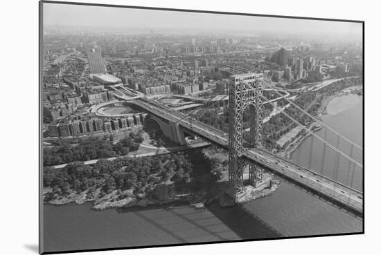 George Washington Bridge-null-Mounted Photographic Print