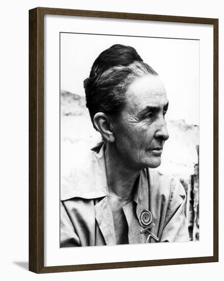 Georgia O'Keeffe (1887-1986)-null-Framed Photographic Print