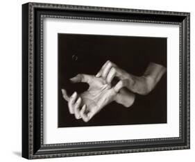 Georgia O'Keeffe (1887-1986)-Alfred Stieglitz-Framed Photographic Print