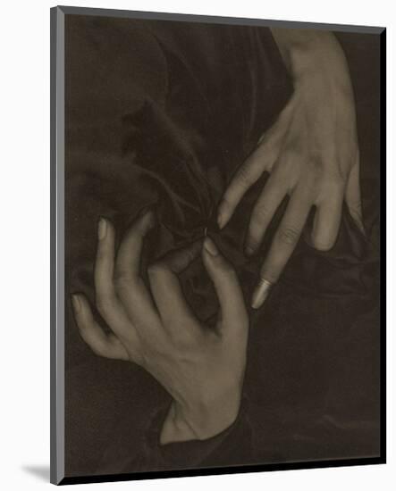 Georgia O'Keeffe: A Portrait (8), 1919-Alfred Stieglitz-Mounted Art Print