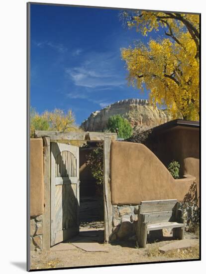 Georgia O'Keeffe Country, Rio Arriba County, New Mexico, USA-Michael Snell-Mounted Photographic Print