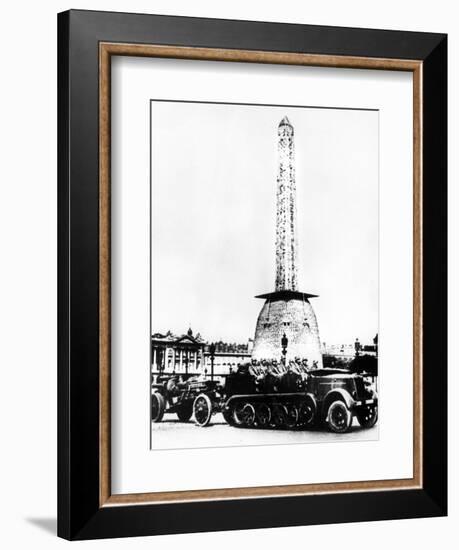 German Artillery Driving Through the Place De La Concorde, Paris, 1940-null-Framed Giclee Print