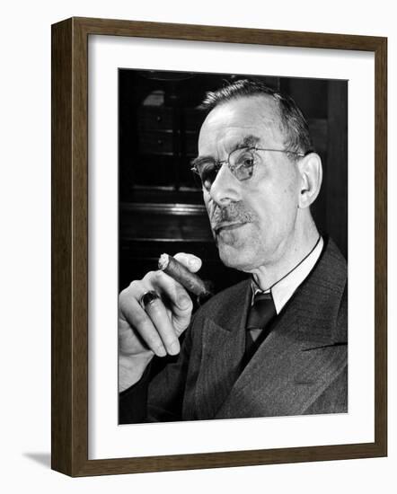 German-Born Us Writer Thomas Mann-Carl Mydans-Framed Photographic Print