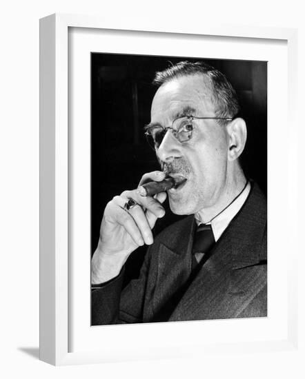 German-Born Us Writer Thomas Mann-Carl Mydans-Framed Photographic Print