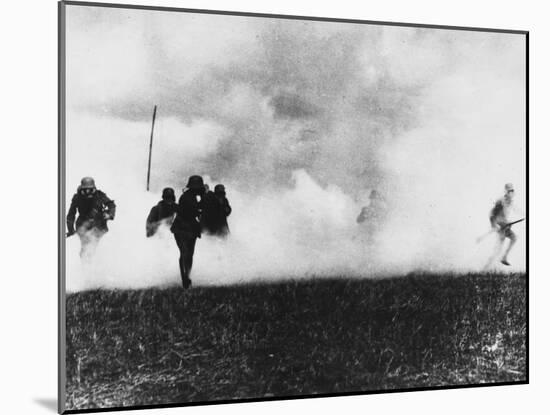 German Infantry in Action Wearing Gas Masks on the Western Front During World War I-Robert Hunt-Mounted Photographic Print