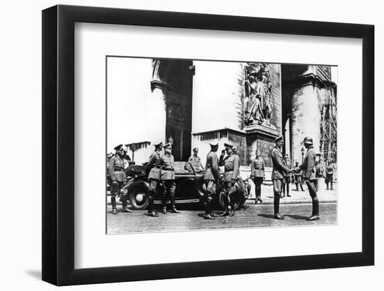 German officers at the Arc de Triomphe during the victory parade, Paris, June 1940. Artist: Unknown-Unknown-Framed Photographic Print