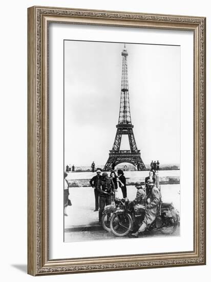 German Soldiers in Front of the Eiffel Tower, Paris, 1940-null-Framed Photographic Print