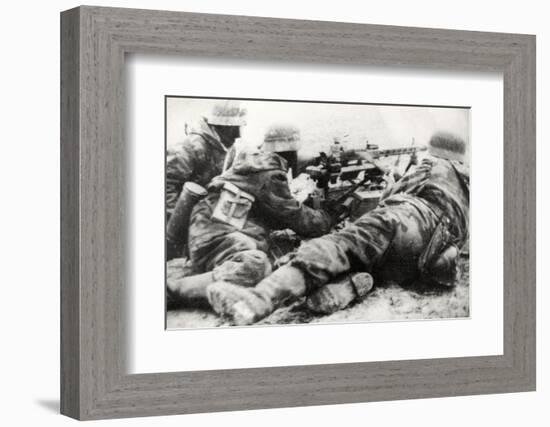 German Soldiers with MG42 General Purpose Machine Gun on a Tripod Mount-null-Framed Photographic Print