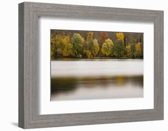 Germany, Baden-Wurttemberg, Karlsruhe, autumn on the Grötzinger Baggersee.-Roland T. Frank-Framed Photographic Print